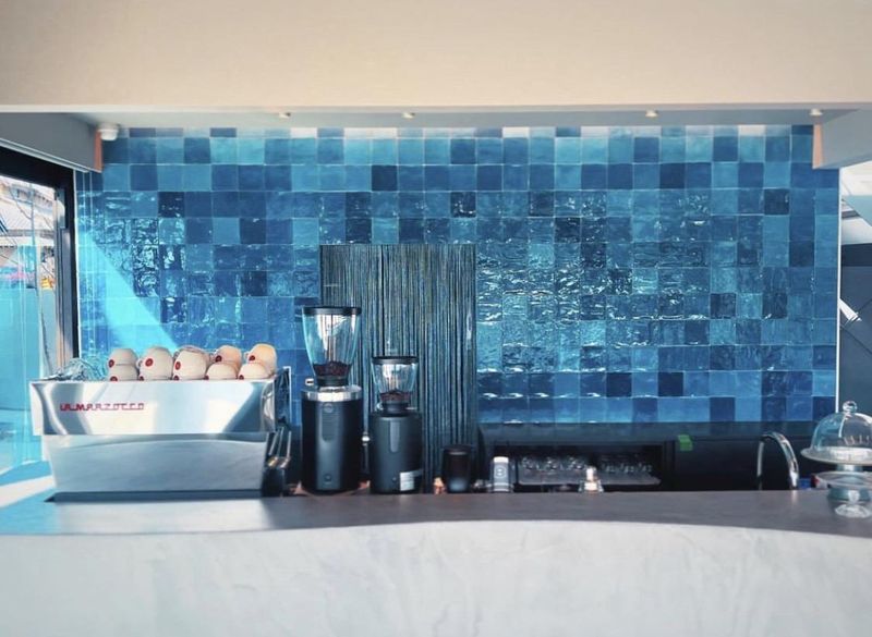 BUENO cafe(ウォールテック株式会社)のアルバイト・バイト求人情報-03