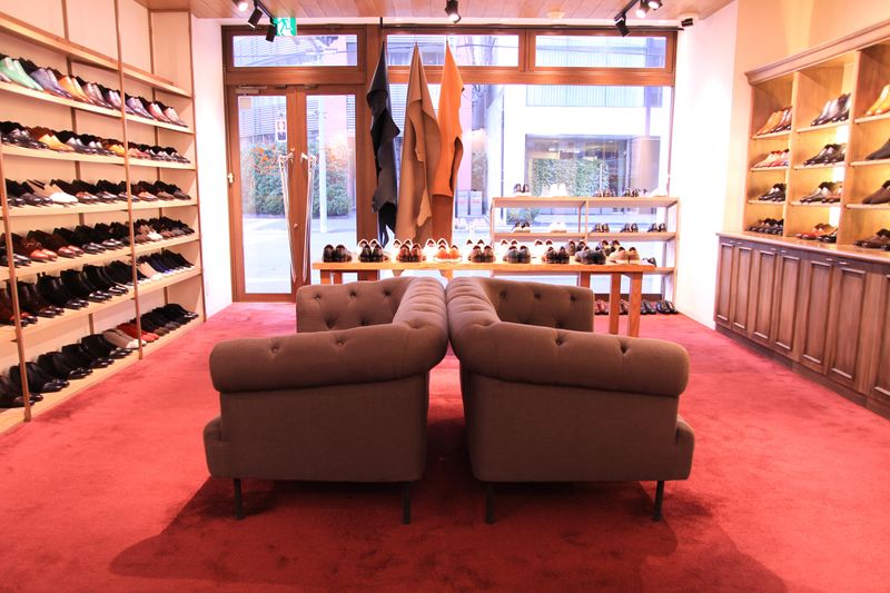 サントリイシューズ株式会社の求人・転職情報-05