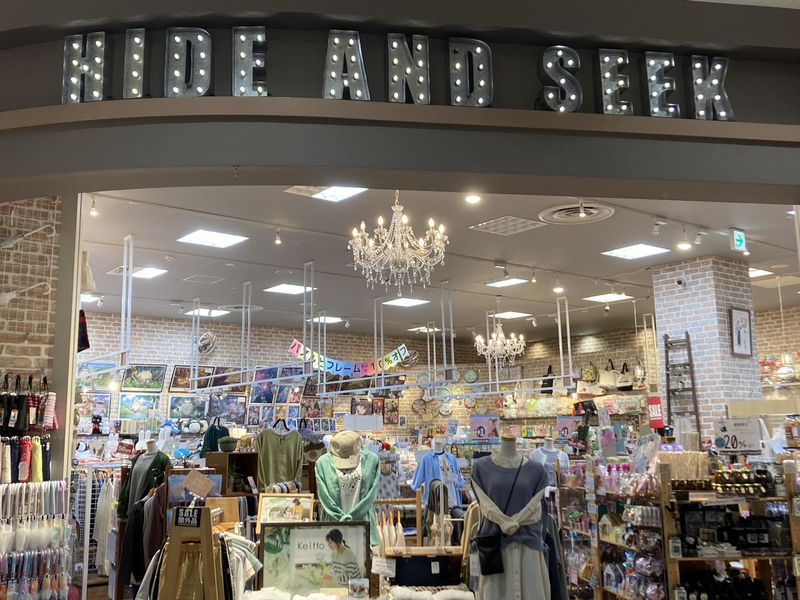 HIDE AND SEEK　イオンモール八千代緑が丘店