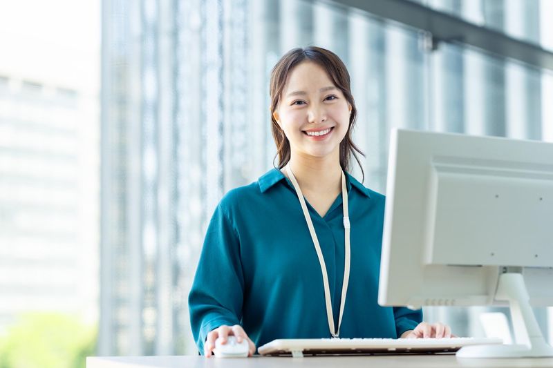 株式会社ウィークス　(勤務地:業務部/本社ビル)のアルバイト・バイト求人情報-02