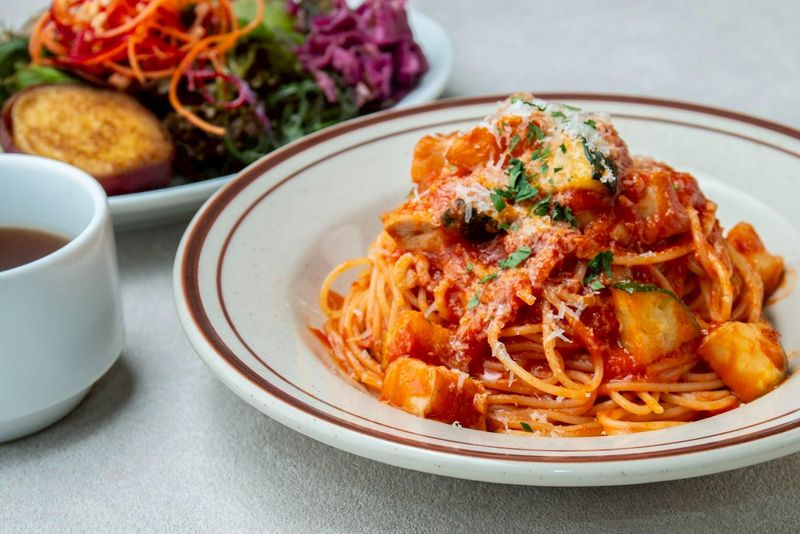 GOOD MORNING CAFE & GRILL 虎ノ門のアルバイト・バイト求人情報-03