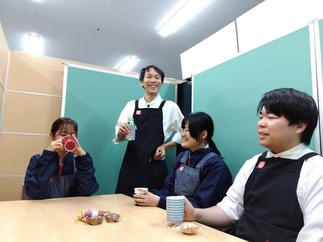 フレッシュマム　愛川春日台店の求人情報