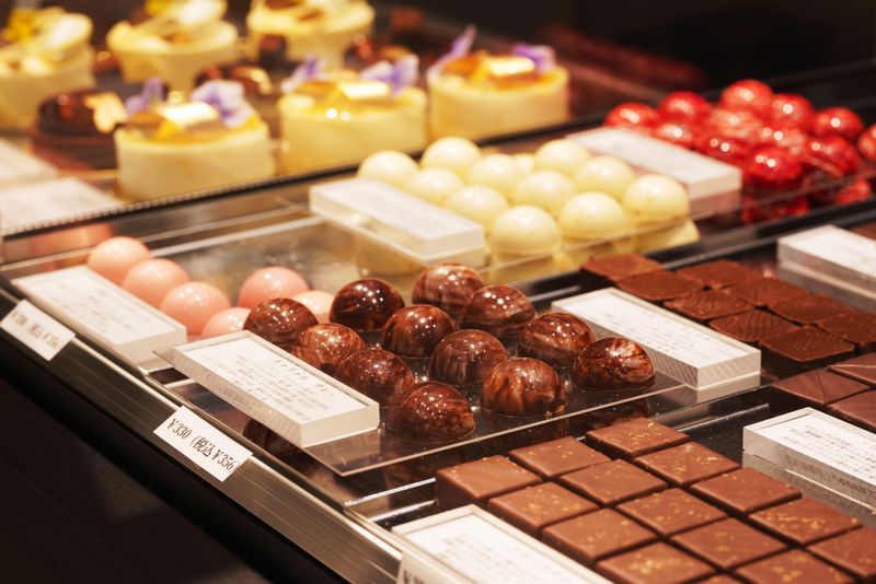 Chocolaterie&BAR　ROND-POINTのアルバイト・バイト求人情報-03