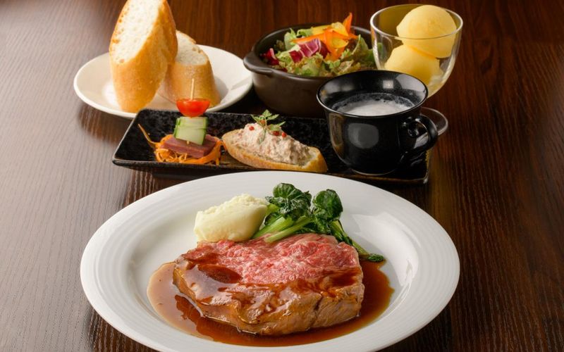 山ノ洋食屋　ざびえるのアルバイト・バイト求人情報-04