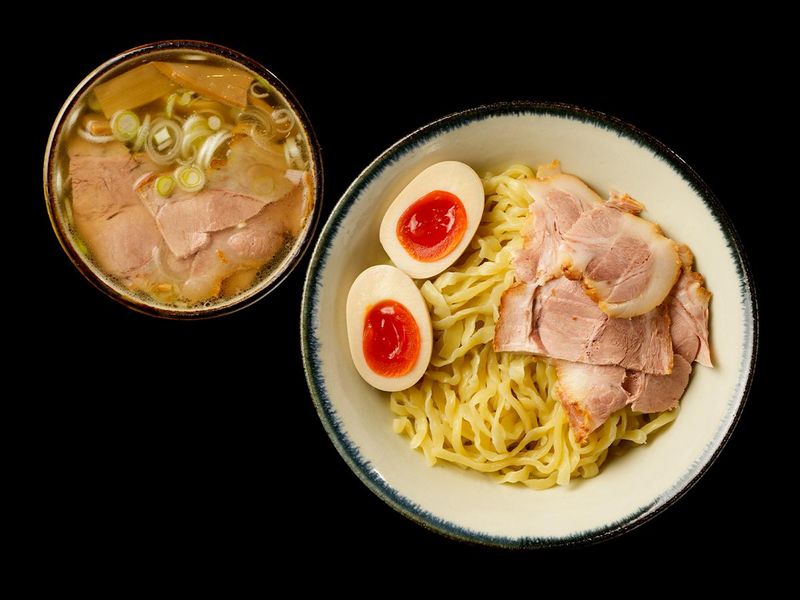 京麺 藍⾊のアルバイト・バイト求人情報-03