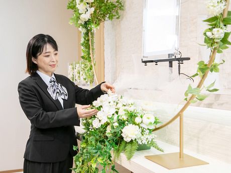 お坊さんの有無を選べる自由な家族葬千の風　足立鹿浜ホールのアルバイト・バイト求人情報-03