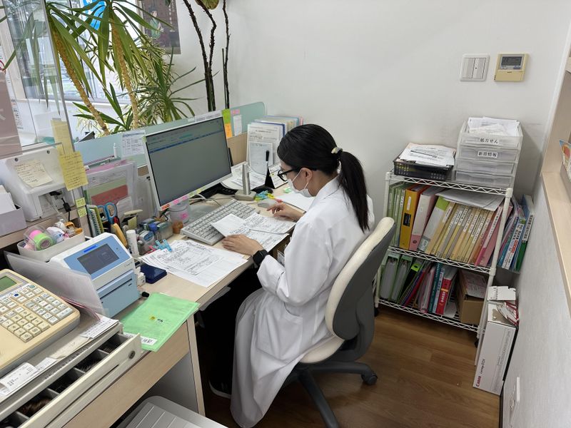 るり薬局のアルバイト・バイト求人情報-02