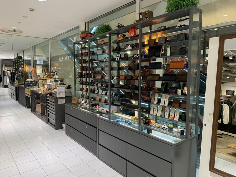 有限会社エムアンドエムシルバーの求人・転職情報