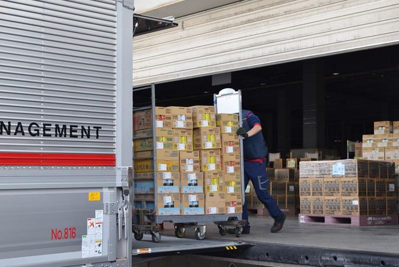 名正運輸株式会社　名古屋南営業所の求人・転職情報-03