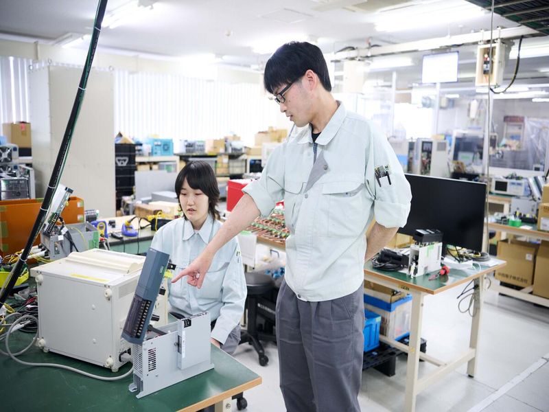 株式会社三社電機製作所