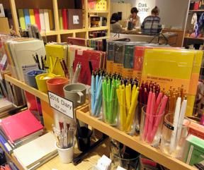 Neue(ノイエ)　グランスタ丸の内店のアルバイト・バイト求人情報-04