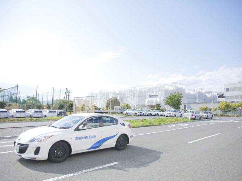 株式会社新神戸ドライヴィングスクールの求人・転職情報