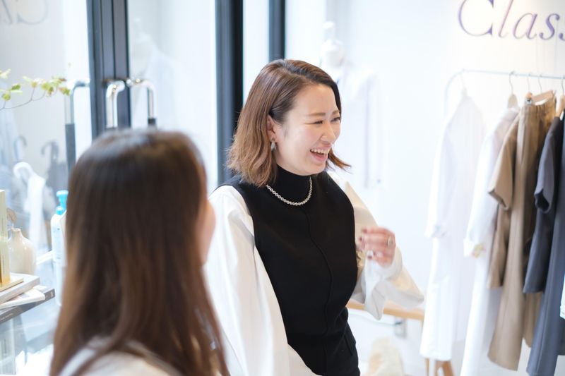 クラシコ丸の内のアルバイト・バイト求人情報-03