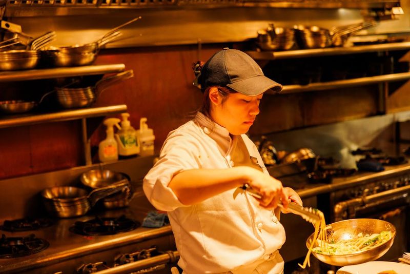カフェ ラ・ボエム 下北沢のアルバイト・バイト求人情報-03
