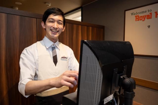ロイヤルホスト　御器所店のアルバイト・バイト求人情報-02