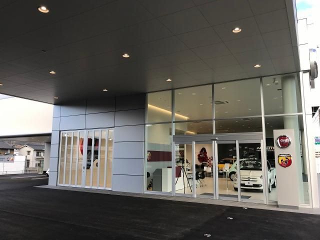 福山市内正規外車ディーラーのアルバイト・バイト求人情報-02