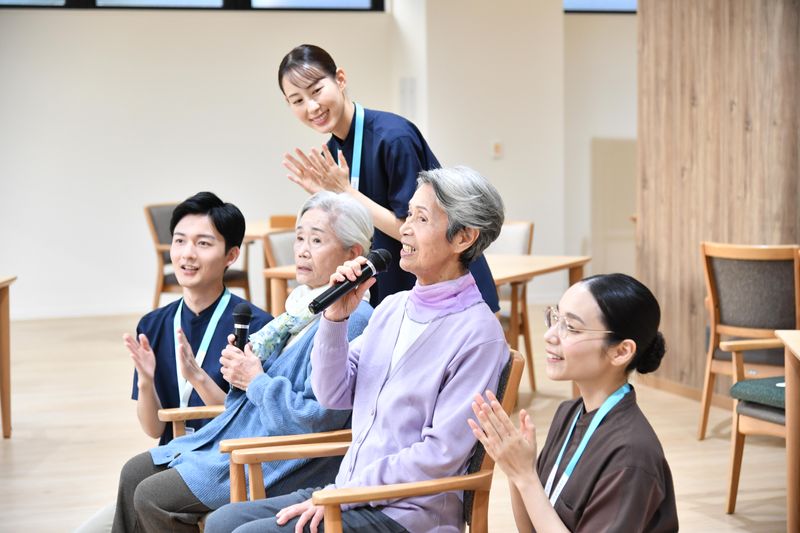 対面1日限定/お祭りやネイルなど!多彩な企画を楽しむ職場体験