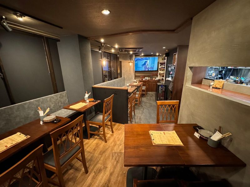 炭火肉とワインのお店　ニカイノニクヤのアルバイト・バイト求人情報-02