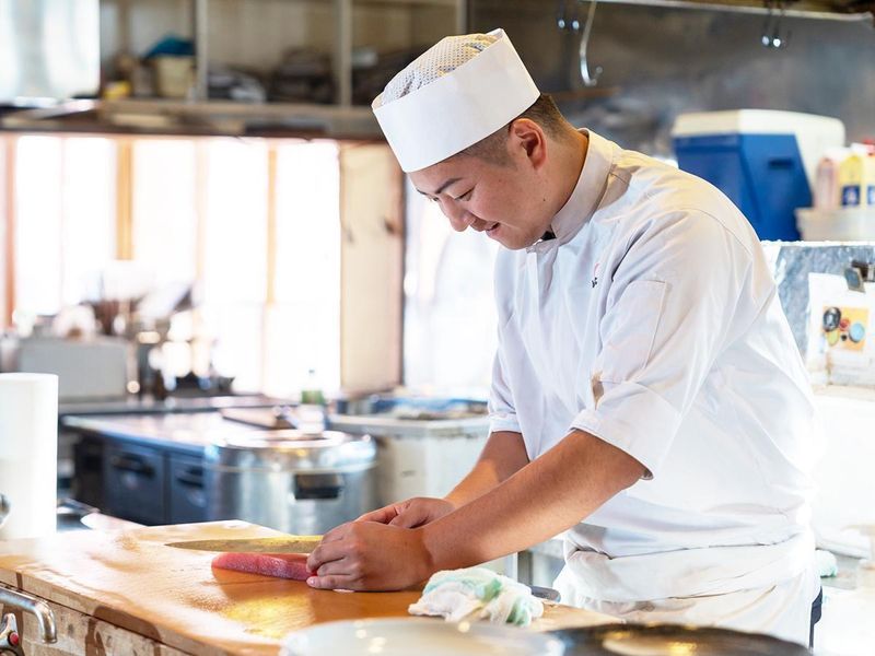 海鮮どんさん亭 藤阿久店(株式会社サンフード)のアルバイト・バイト求人情報-02