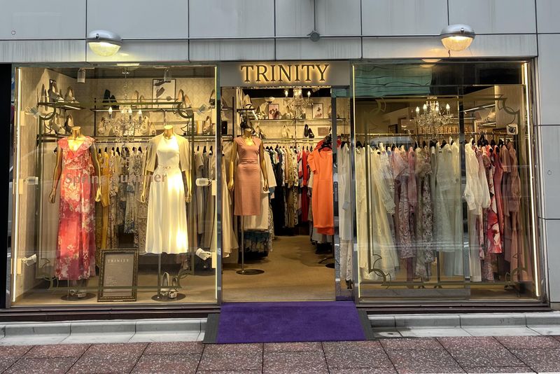 株式会社TRINITY　銀座本店のアルバイト・バイト求人情報-03
