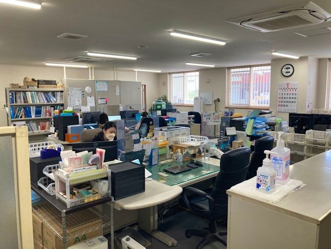 岡谷マート株式会社