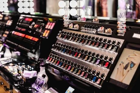 ANNA SUI(アナスイ)　ルクア大阪店/株式会社アルビオン(コーセーグループ)のアルバイト・バイト求人情報-04