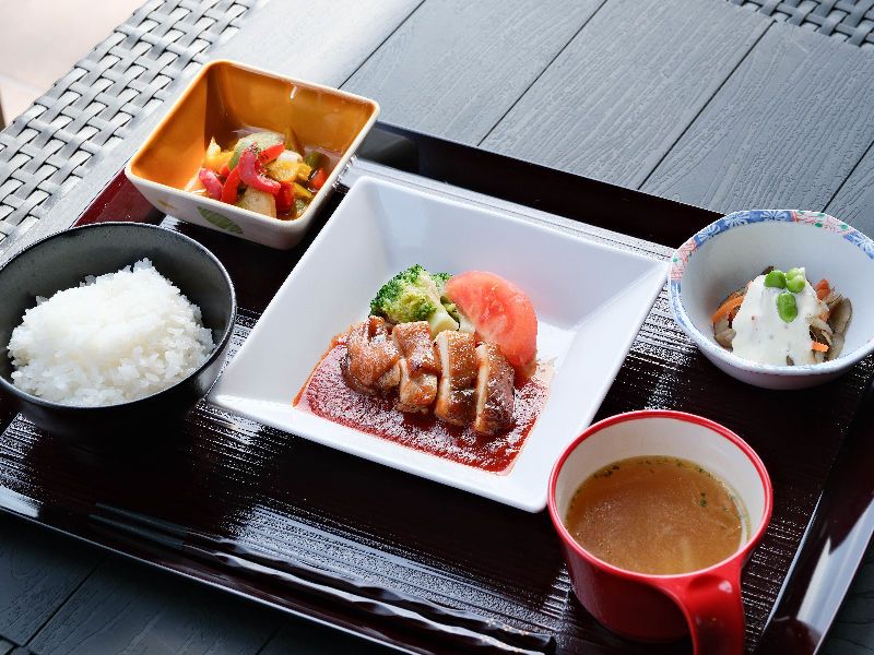 サービス付き高齢者向け住宅　つつじの宿りの求人・転職情報-03