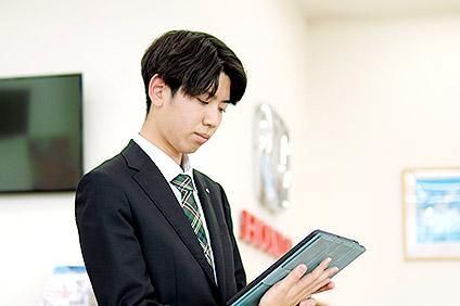 Honda　Cars　中央神奈川　秦野東店のアルバイト・バイト求人情報-04