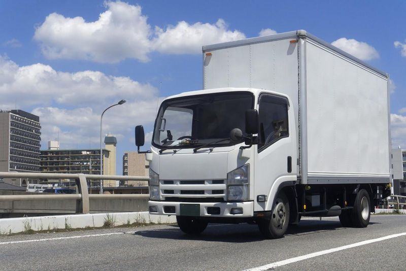 株式会社アンビシャス　車庫のアルバイト・バイト求人情報-02