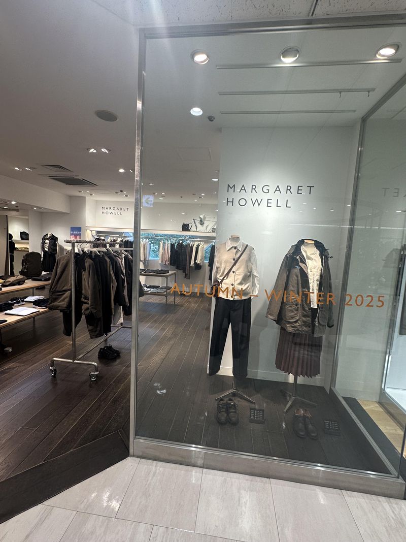 マーガレットハウエル札幌三越店のアルバイト・バイト求人情報-02