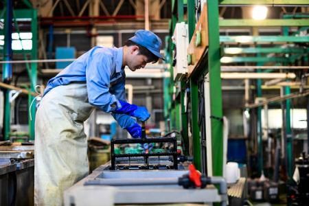 新潟メタリコン工業株式会社　本社/下木戸第一工場のアルバイト・バイト求人情報-02