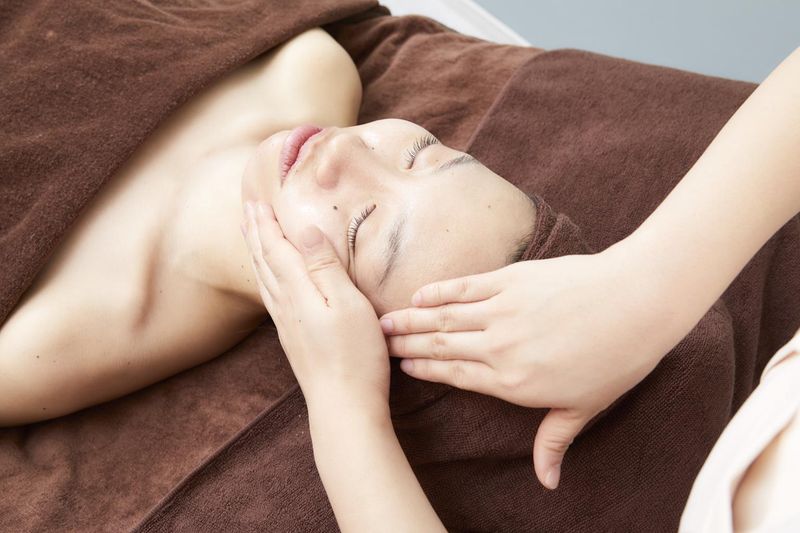 デフィーアミナス北野田店のアルバイト・バイト求人情報-03