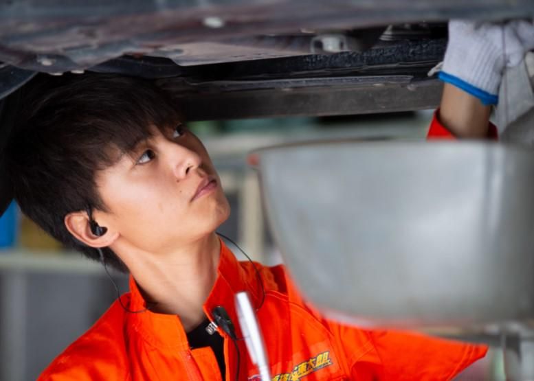 車検の速太郎春日部バイパス店のアルバイト・バイト求人情報-02
