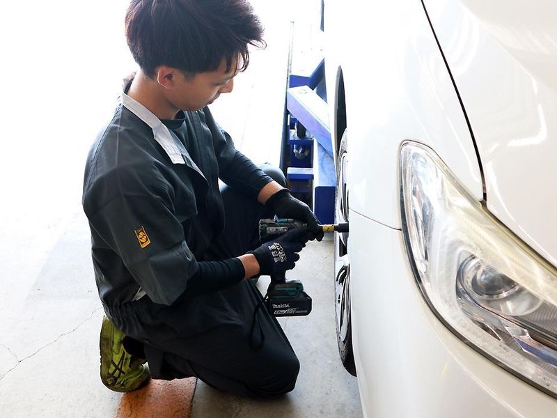 (株)三輪タイヤ　栗東営業所　五健堂HDグループのアルバイト・バイト求人情報-03