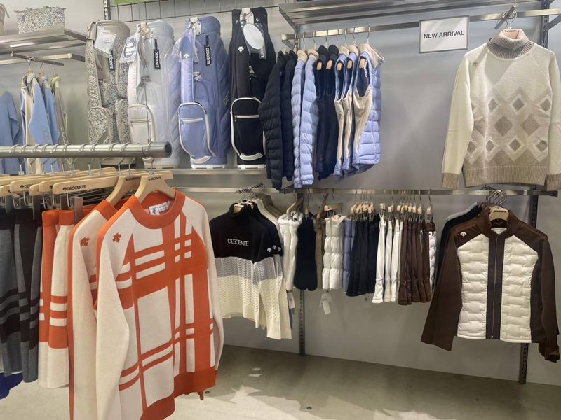 DESCENTE りんくうプレミアム・アウトレット店のアルバイト・バイト求人情報-02