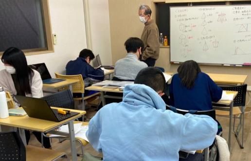 ステップステージ学習塾　大成教室のアルバイト・バイト求人情報-02