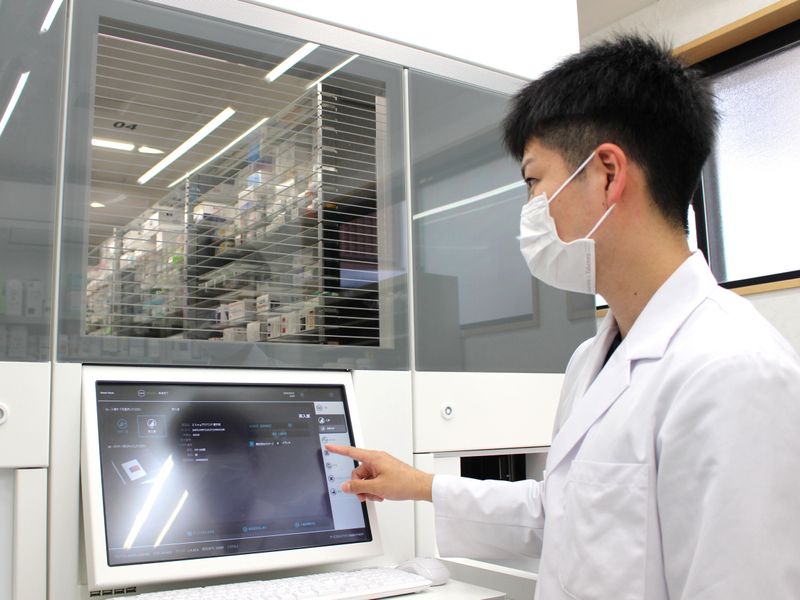 中央薬局 内ケ島店(有限会社ケージーエフ)のアルバイト・バイト求人情報-02