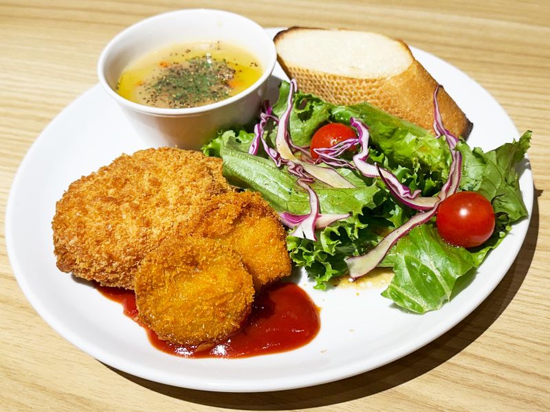 RED° SHOKUDOのアルバイト・バイト求人情報-04