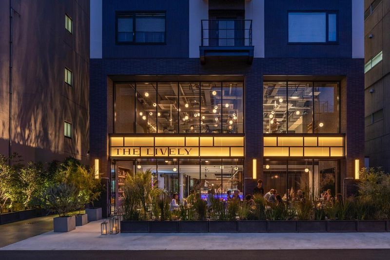 THE LIVELY 大阪本町(02)のアルバイト・バイト求人情報-05