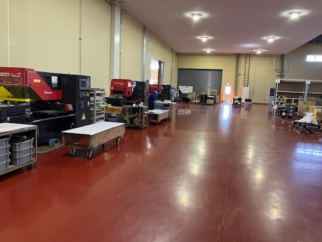 有限会社伊藤鈑金工業所　伊左地工場のアルバイト・バイト求人情報-03