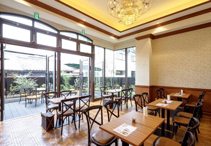 FIVE HOTEL OSAKAのアルバイト・バイト求人情報-01