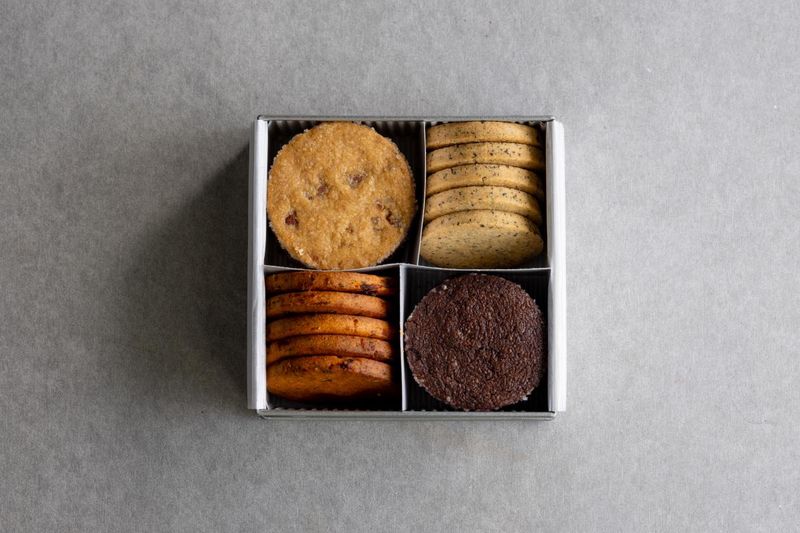 伊勢丹 新宿店/サロン・デュ・ショコラ2026(第24回)【ル ショコラ ドゥ アッシュ】のアルバイト・バイト求人情報-03