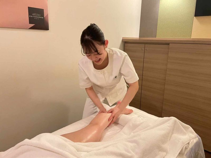 株式会社ソシエ・ワールド エステティックサロン ソシエ 新百合ヶ丘店のアルバイト・バイト求人情報-04
