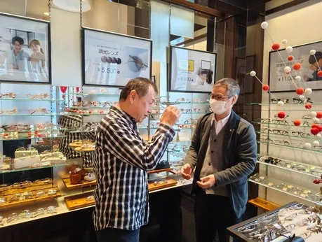 メガネのタカヤ　秋田店のアルバイト・バイト求人情報-07