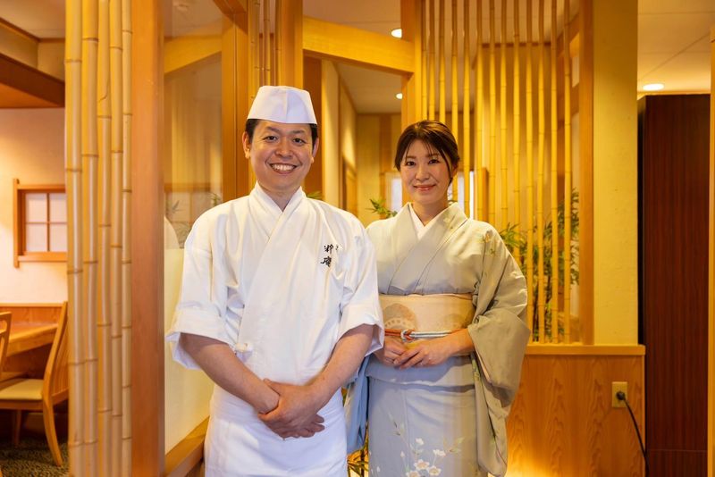 四季彩　粋庵のアルバイト・バイト求人情報-01