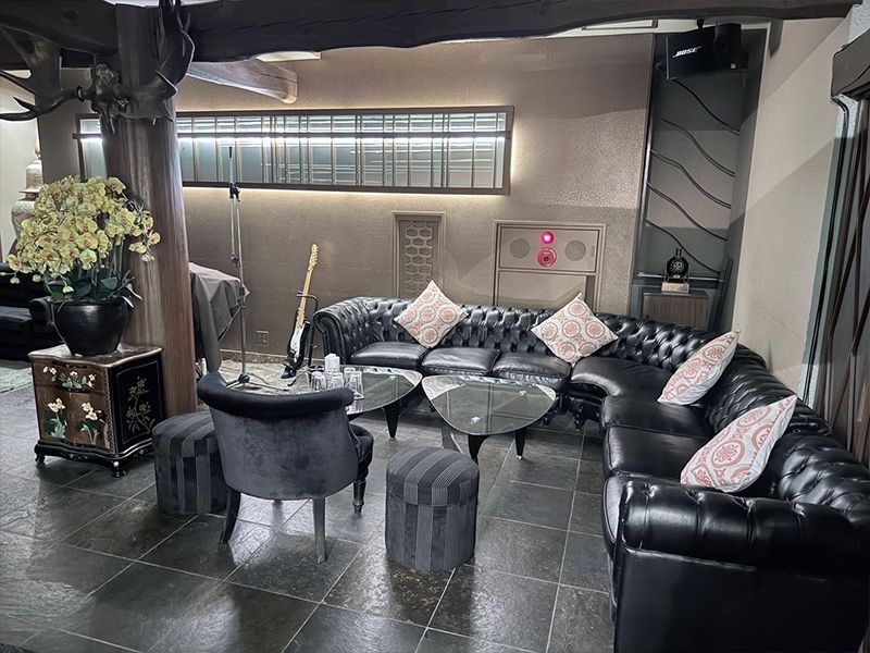 LOUNGE MTM~エムティーエム~のアルバイト・バイト求人情報-03