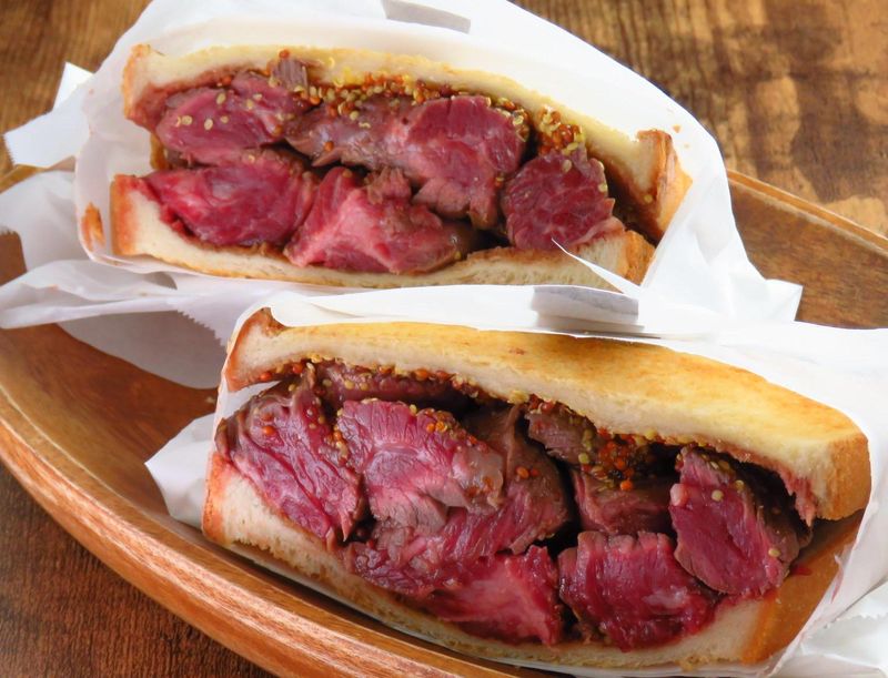 Dining&Pub Chamo.のアルバイト・バイト求人情報-05