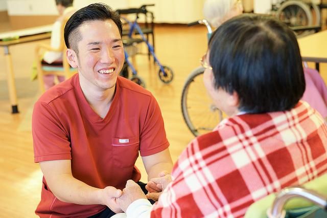 介護老人保健施設　愛のアルバイト・バイト求人情報-03