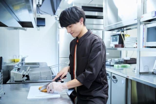 コート・ダジュール　蒲田駅西口店のアルバイト・バイト求人情報-02