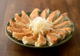 生餃子工房いえやすのアルバイト・バイト求人情報-02